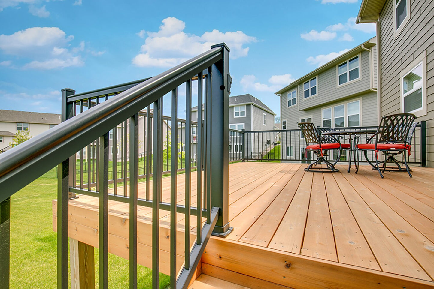 Harmony Railing 6-ft L x 1.5-in W x 1.5-in H Black Aluminum Bottom Rail