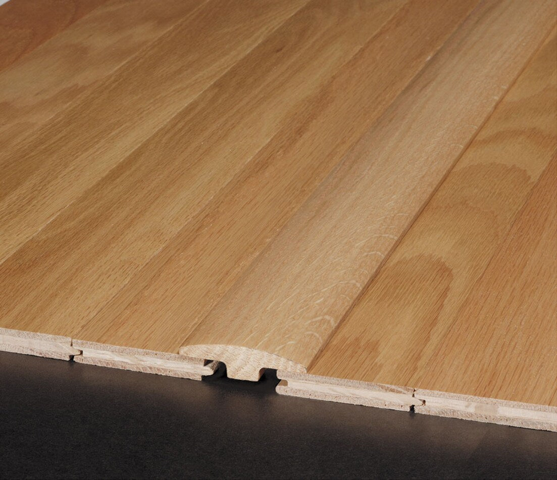 Bruce Winter White 0.25-in T x 2-in W x 78-in L Solid Wood Floor T-Moulding