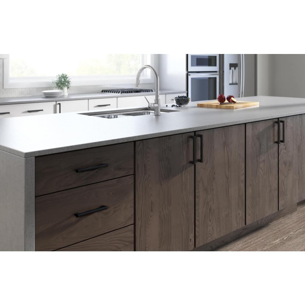 Stratford Bar 6-5/16 in. (160 mm) Matte Black Cabinet Pull - Super Arbor