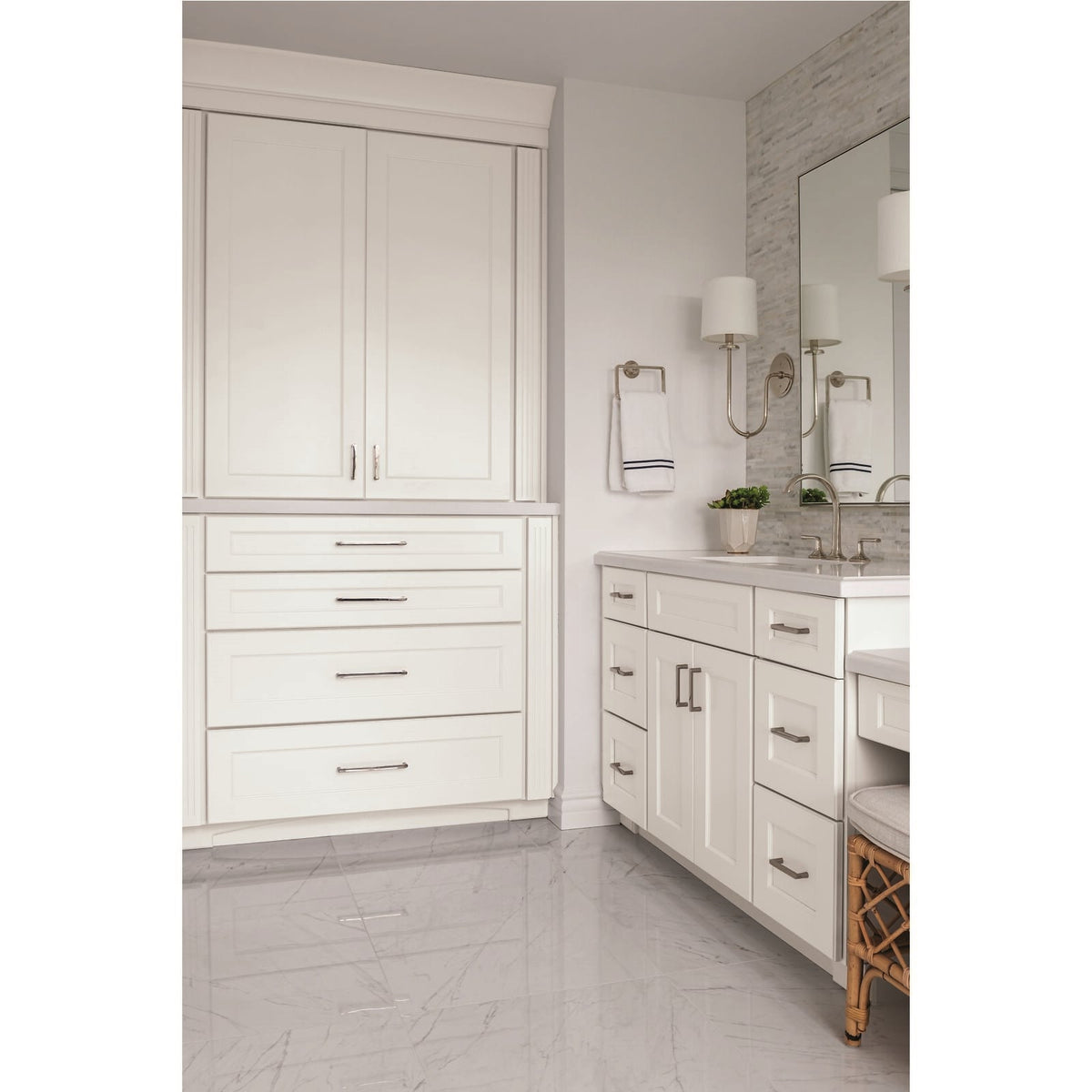 Diamond Express Jamestown 12-in W x 32.5-in H x 21-in D White 3-Drawer Wood Wall-mount Cabinet Banks