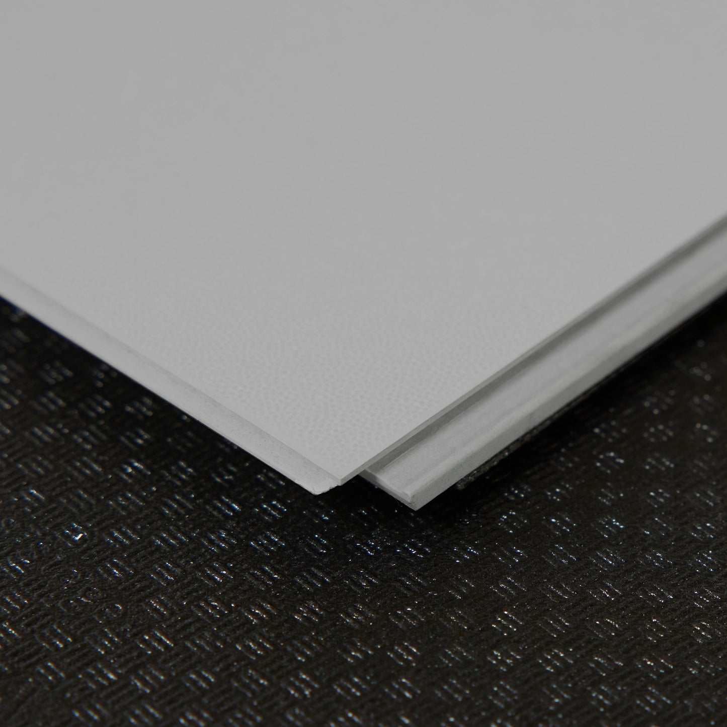 Lucida USA MonoCore Pate 5-4/5-in Wide x 7-mm Thick Waterproof Interlocking Luxury Vinyl Plank Flooring (13-sq ft)