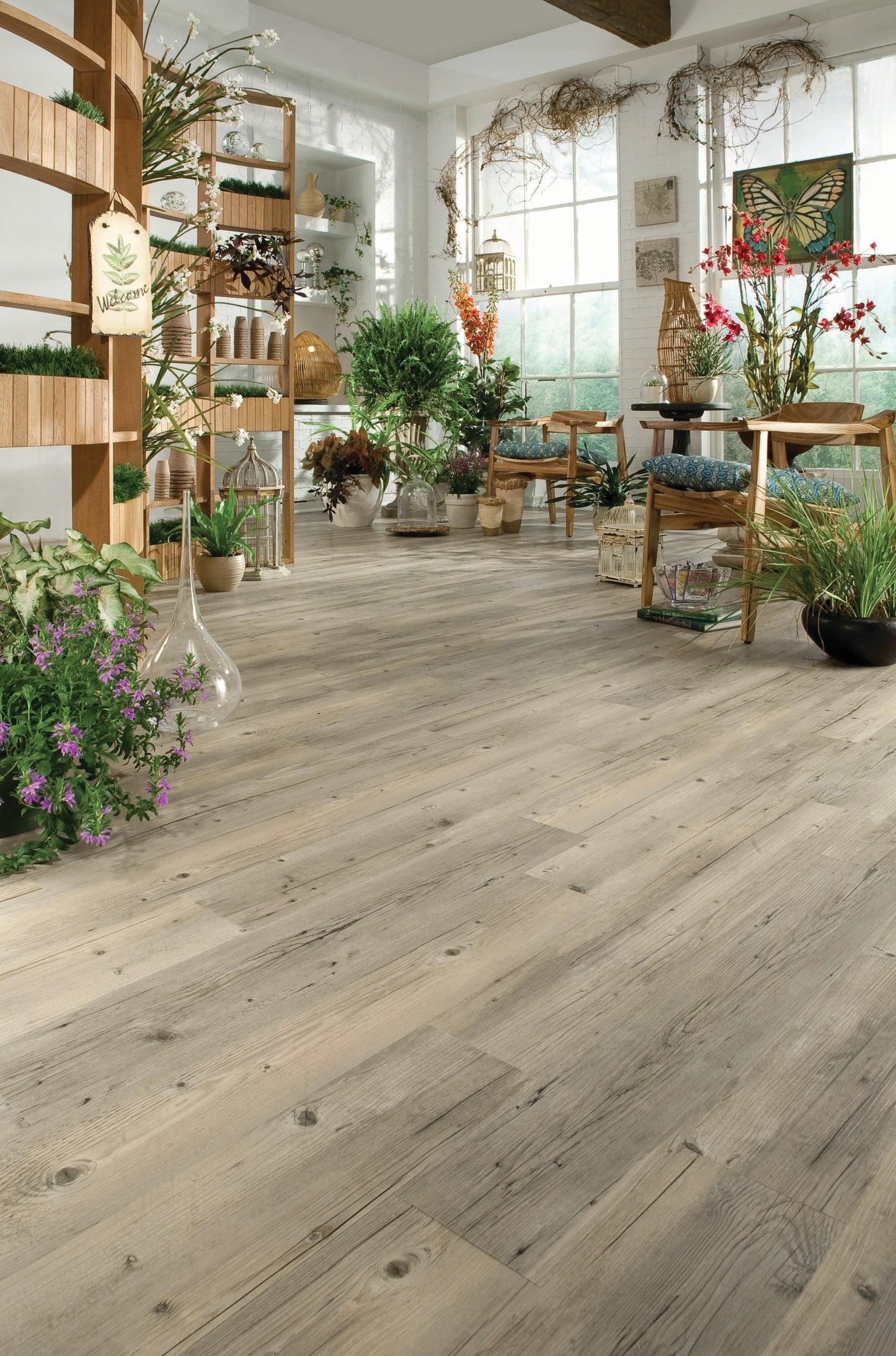Style Selections Barnwood 6-in Wide x 2-mm Thick Water-Resistant Peel-and-Stick Vinyl Plank Flooring (1.5-sq ft)