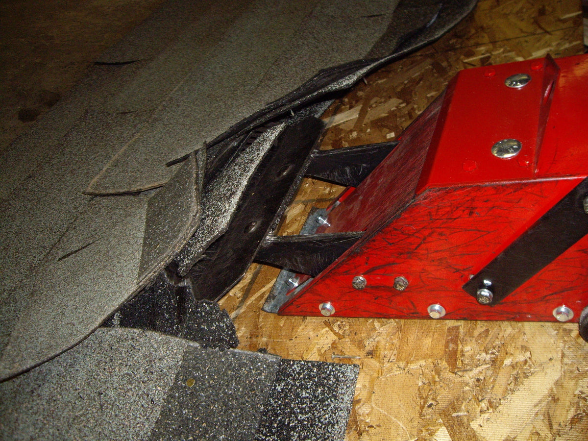 Shingle Hog Pneumatic Shingle Remover – Forged Steel Blade, 28 lb