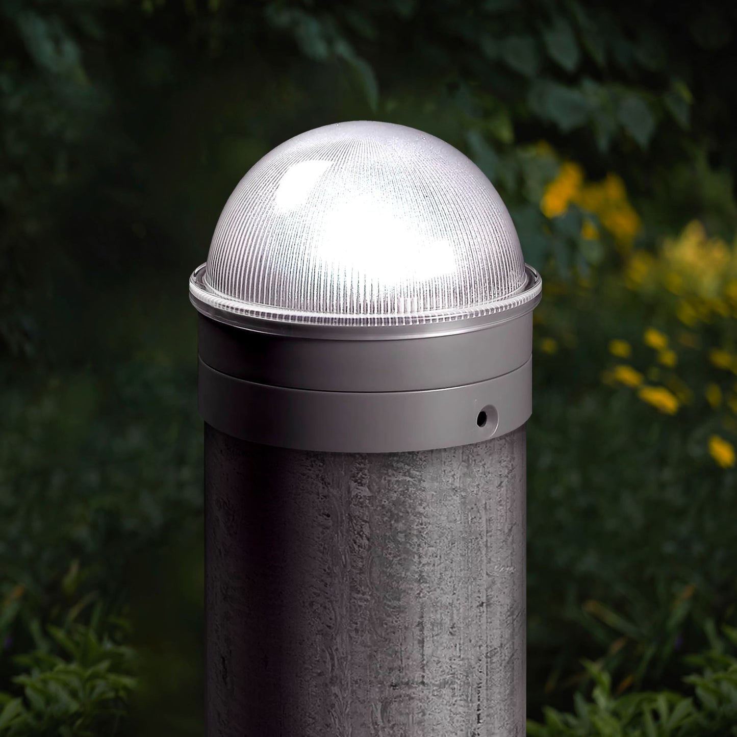 Classy Caps 5-Lumen 1-Watt Silver Solar LED Outdoor Post Cap Light (2700 K)