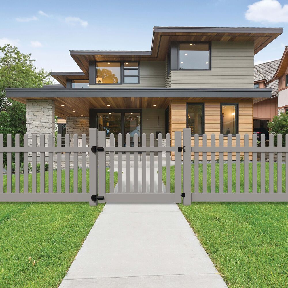 Freedom Lennox 4-ft H x 8-ft W Gray Vinyl Picket Fence Panel (Unassembled)
