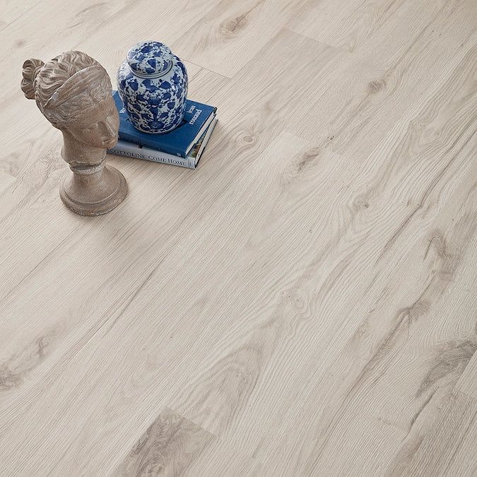 Pergo TimberCraft +WetProtect Seaholme Oak Laminate Flooring