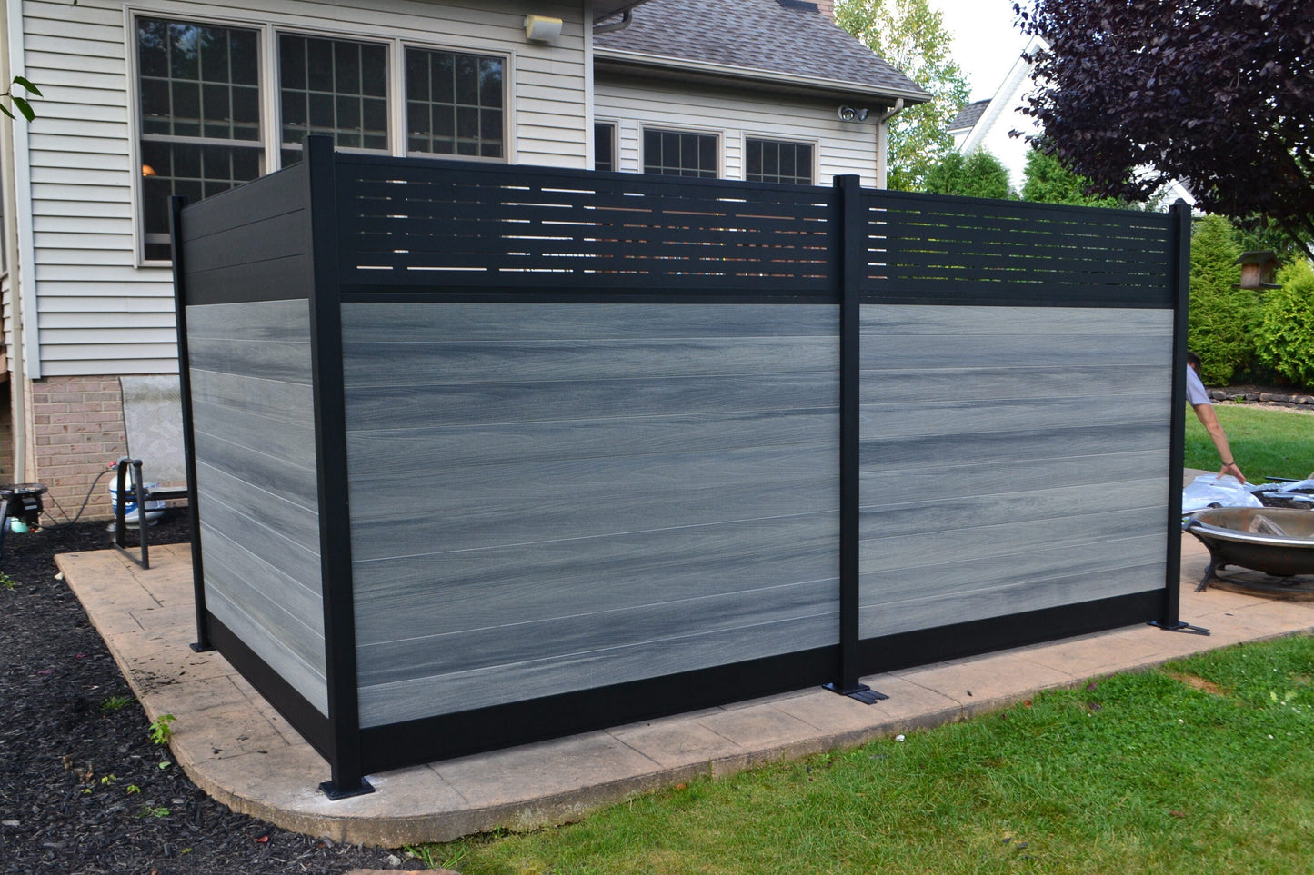 Infinity Euro 4-ft H Black Composite Fence with Post Cap