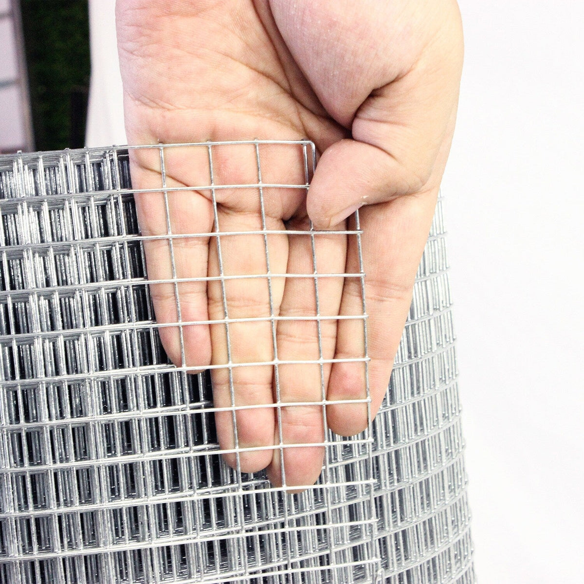 Bybafun 100-ft x 5-ft Silver Metal Hardware Cloth Rolled Fencing with Mesh Size 1/2-in x 1/2-in