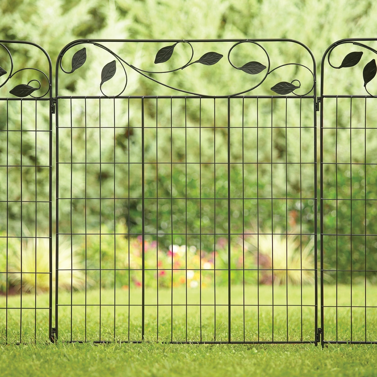 YARDLINK 4-ft H x 3-ft W Black Steel Decorative Metal Straight-top No Dig Decorative Fence Panel