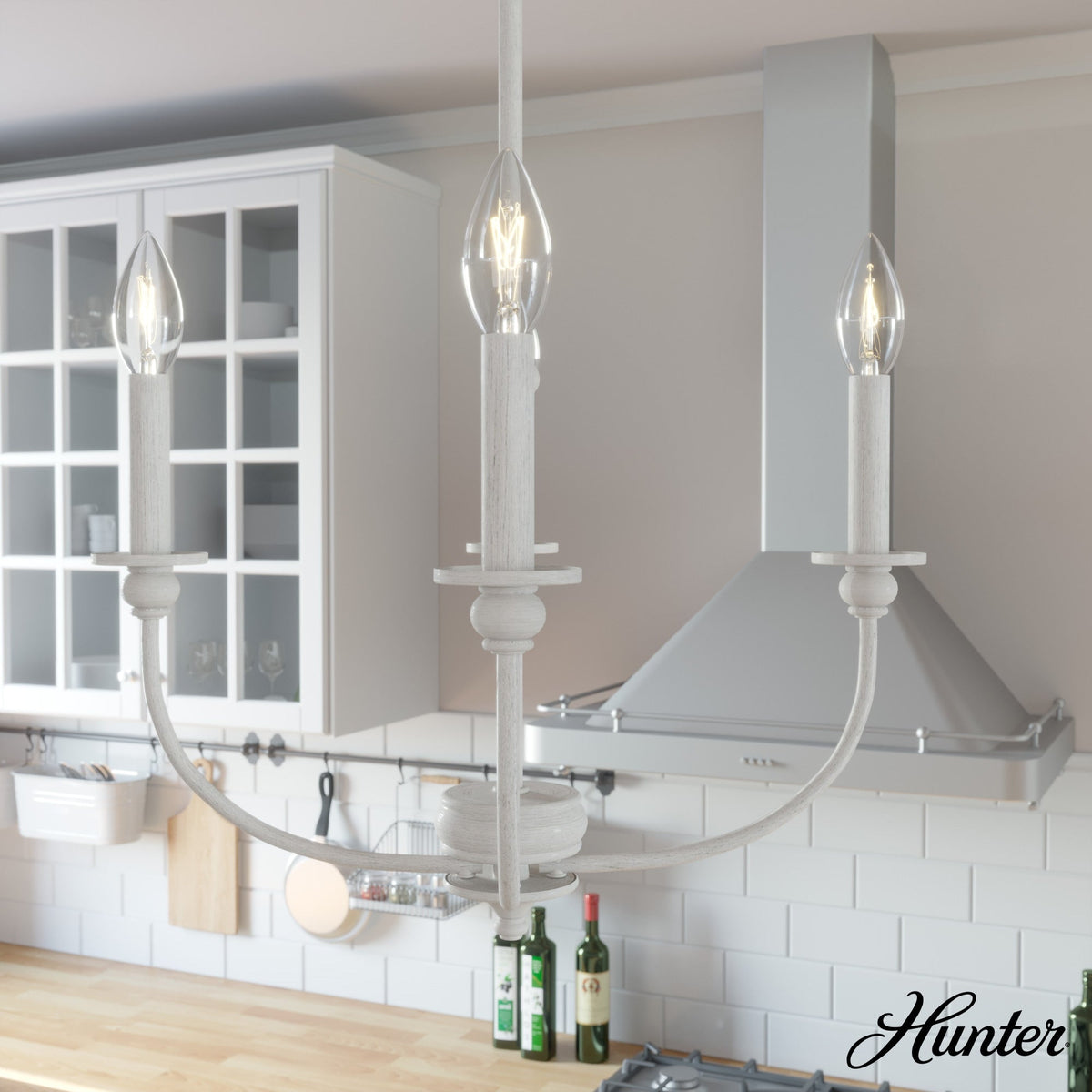 Hunter Southcrest 4-Light Distressed White Transitional Led Chandelier