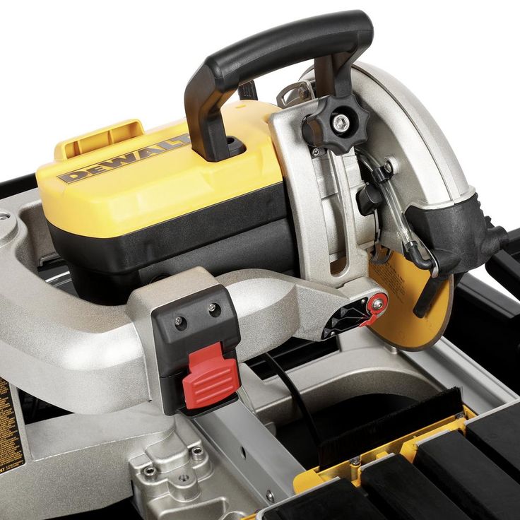 DEWALT 10 in. Wet Tile Saw with Stand