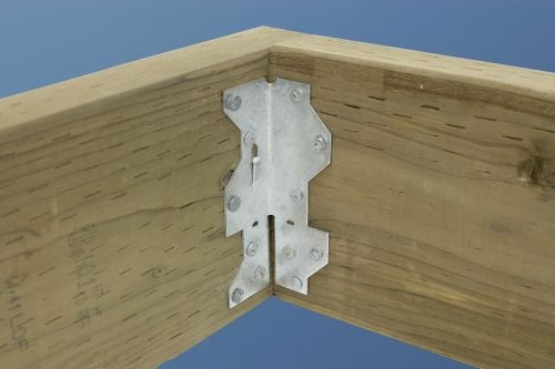 Simpson Strong-Tie ZMAX Framing Angle 1-7/16" x 4-1/2"