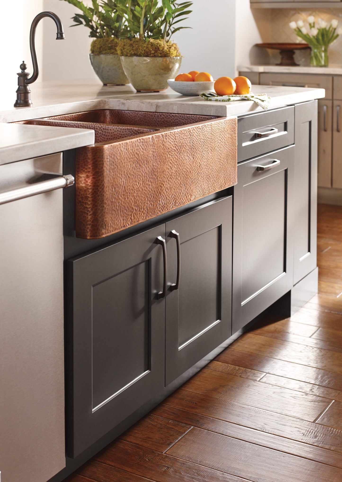Diamond Express Jamestown 36-in W x 34.5-in H x 24-in D Moonstone Gray Apron Front Sink Base Fully Assembled Plywood Cabinet (Recessed Panel Square Style)