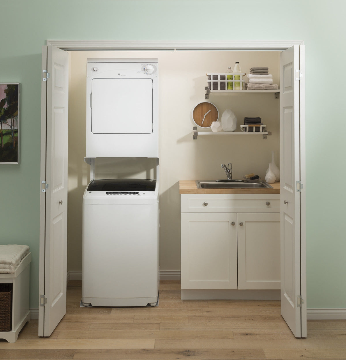 GE Space-Saving 2.8-cu ft Top-Load Washer (White)