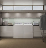 GE 7.2-cu ft Reversible Side Swing Door Gas Dryer (White)