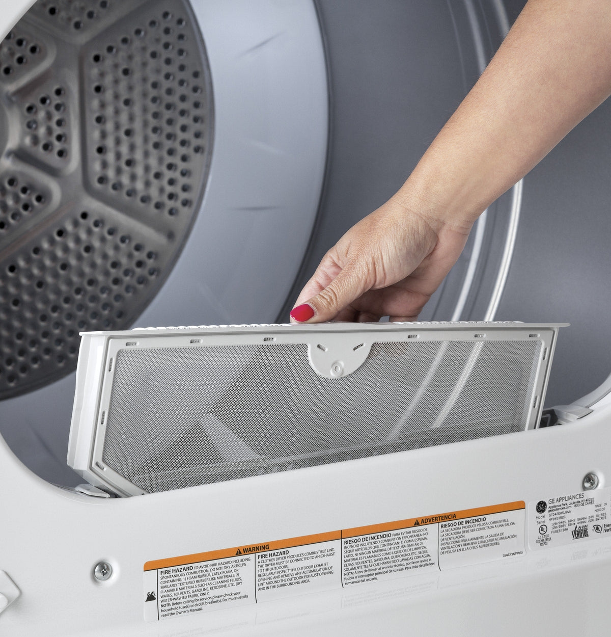 GE 7.2-cu ft Electric Dryer (White)