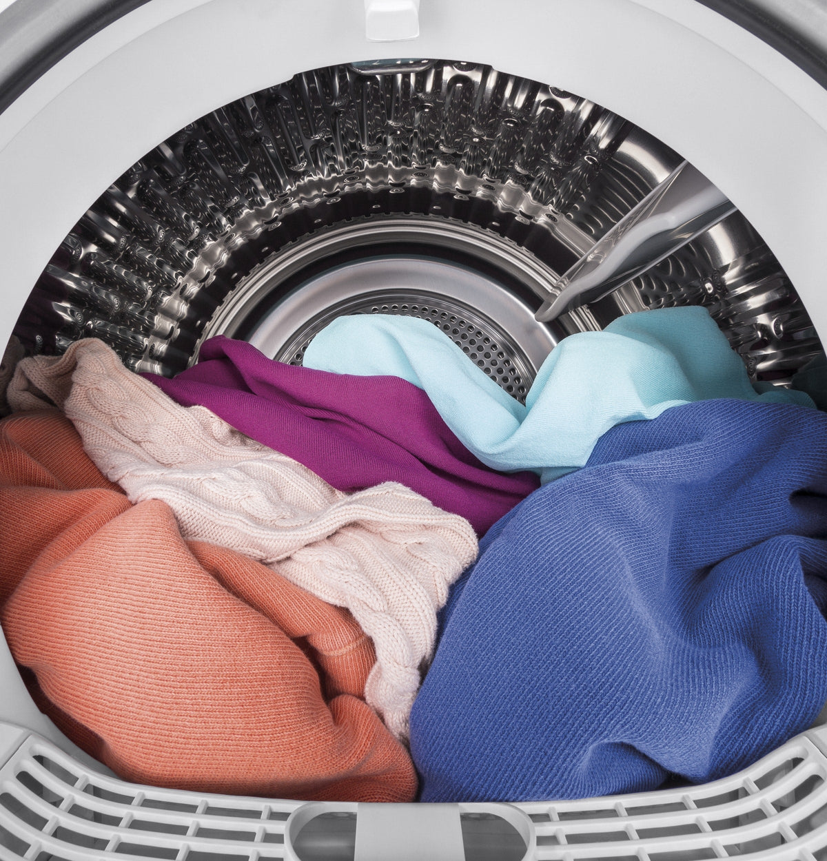 GE 4.3-cu ft Stackable Vented Electric Dryer, White