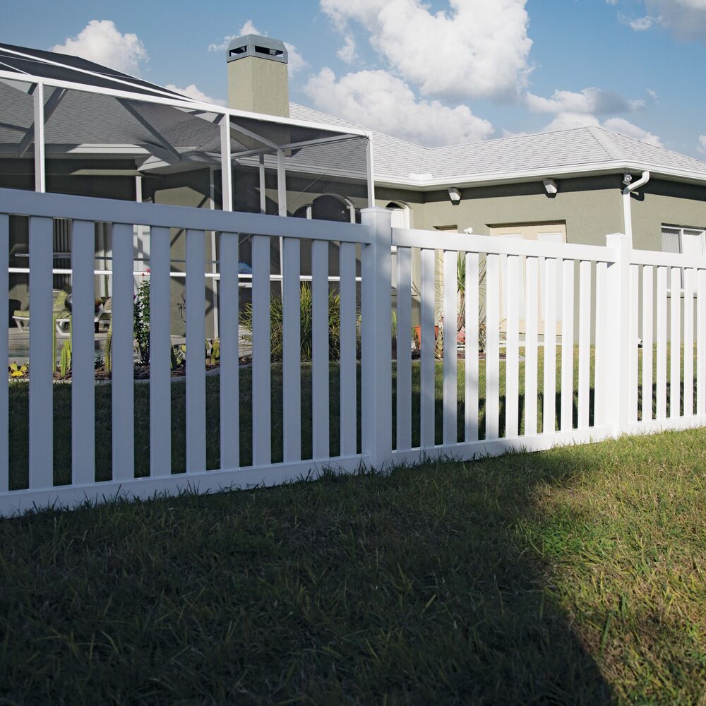 Freedom Durham 4-ft H x 4-ft W White Vinyl Fence Gate Kit (Unassembled)