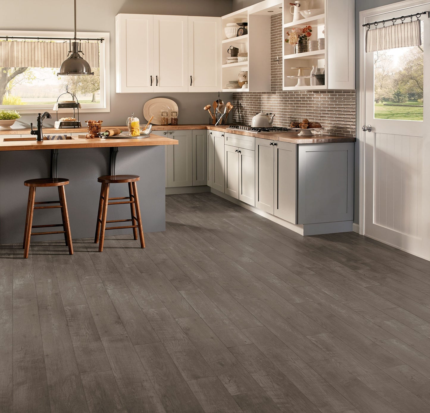 Armstrong Flooring PRO MARK Rustic Blend 6-in W x 36-in L x 2-mm Thick Waterproof Luxury Vinyl Plank Flooring, 35.95-sq ft Carton