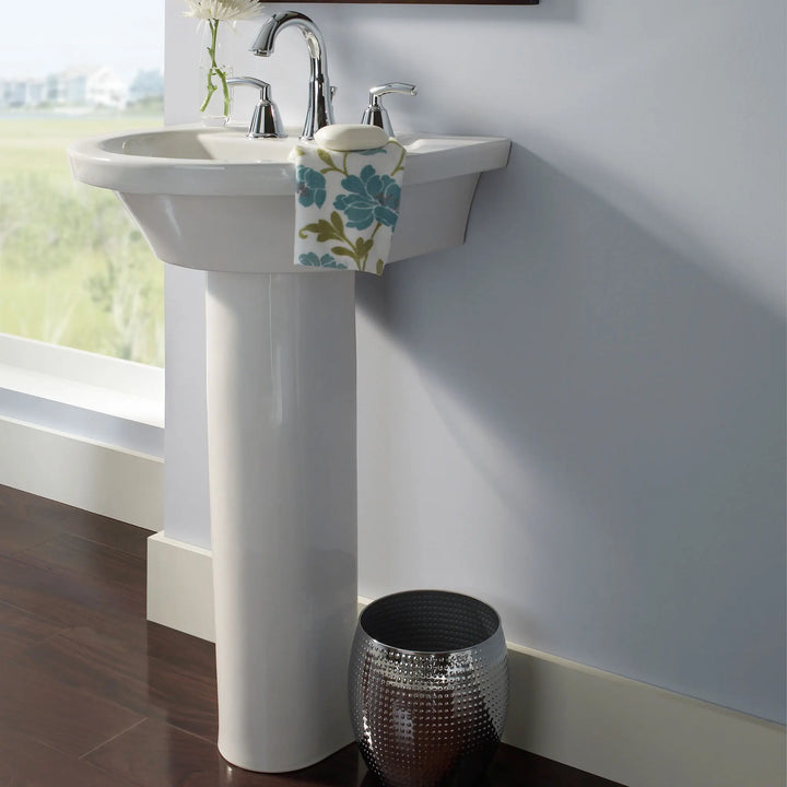 American Standard Tropic Petite 21 in. Center Pedestal Sink Basin with 8 in. Faucet Centers in White