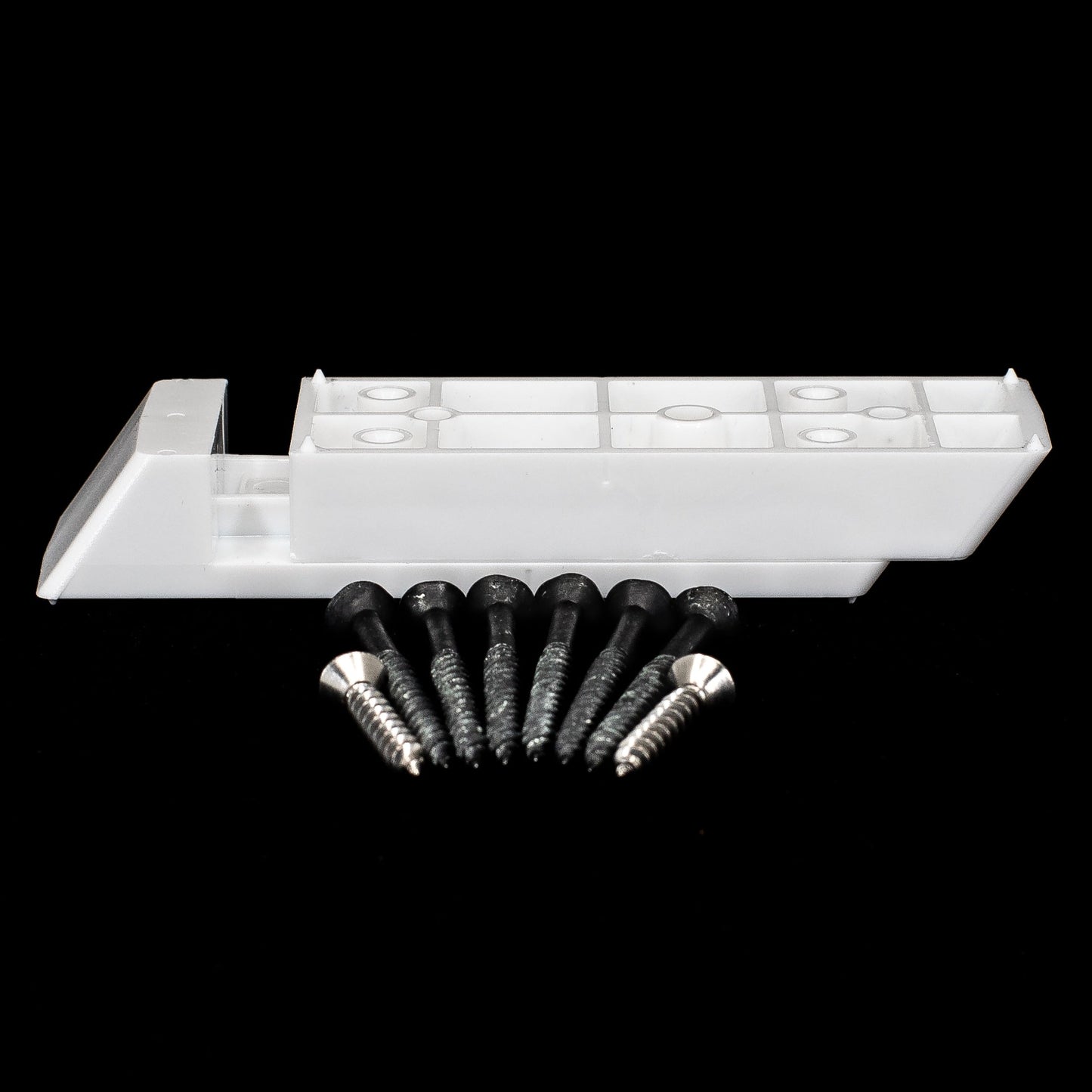 TITAN BUILDING PRODUCTS 3.5-in x 1.5-in Shadow rail connectors Polycarbonate Plastic Stair Connector