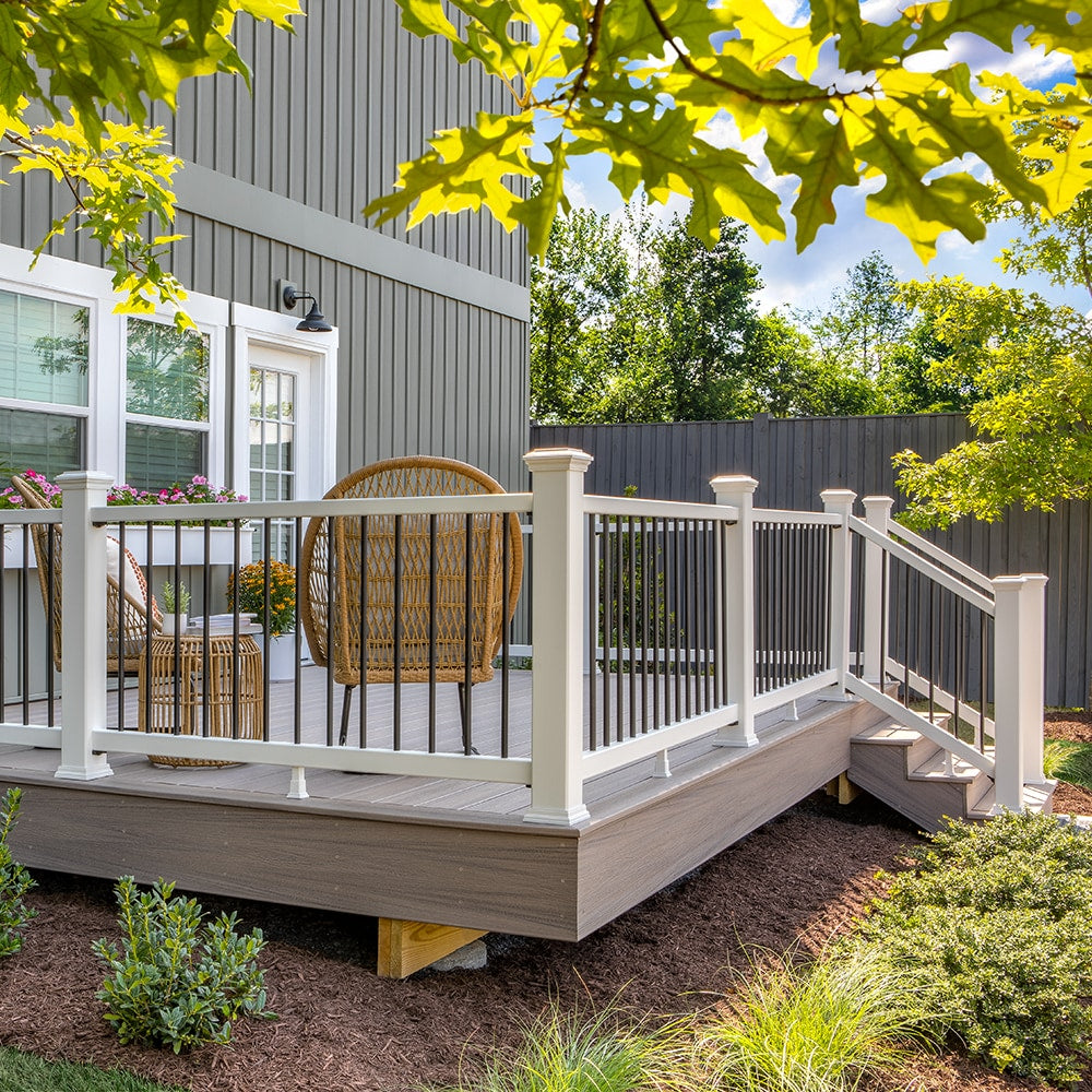 Trex Enhance 6-ft x 42-in Classic White Composite Deck Rail Kit
