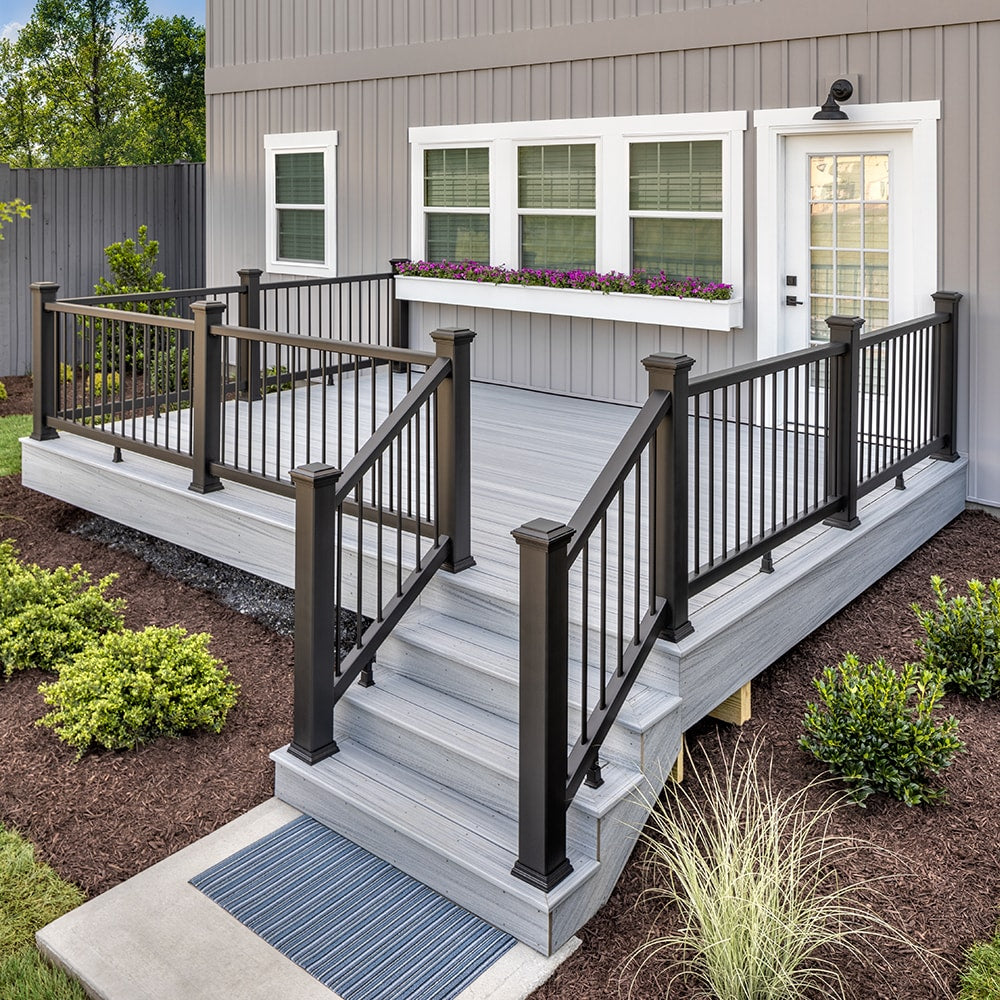 Trex Enhance 6-ft x 42-in Charcoal Black Composite Deck Rail Kit