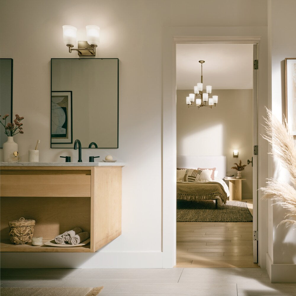 Kichler Shailene 9-Light Gold Traditional Chandelier
