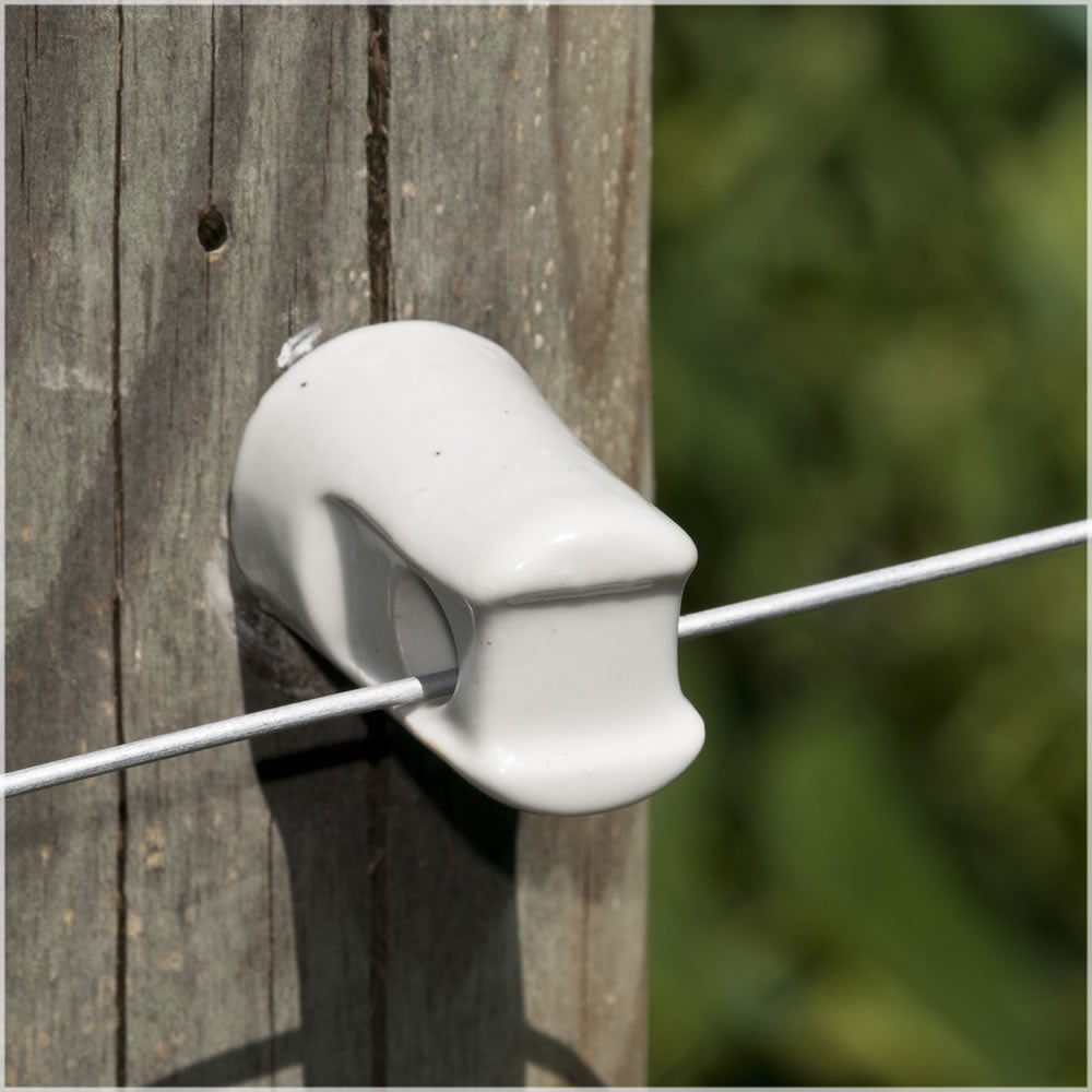 Zareba Systems Wood Post Electric Fence Insulator