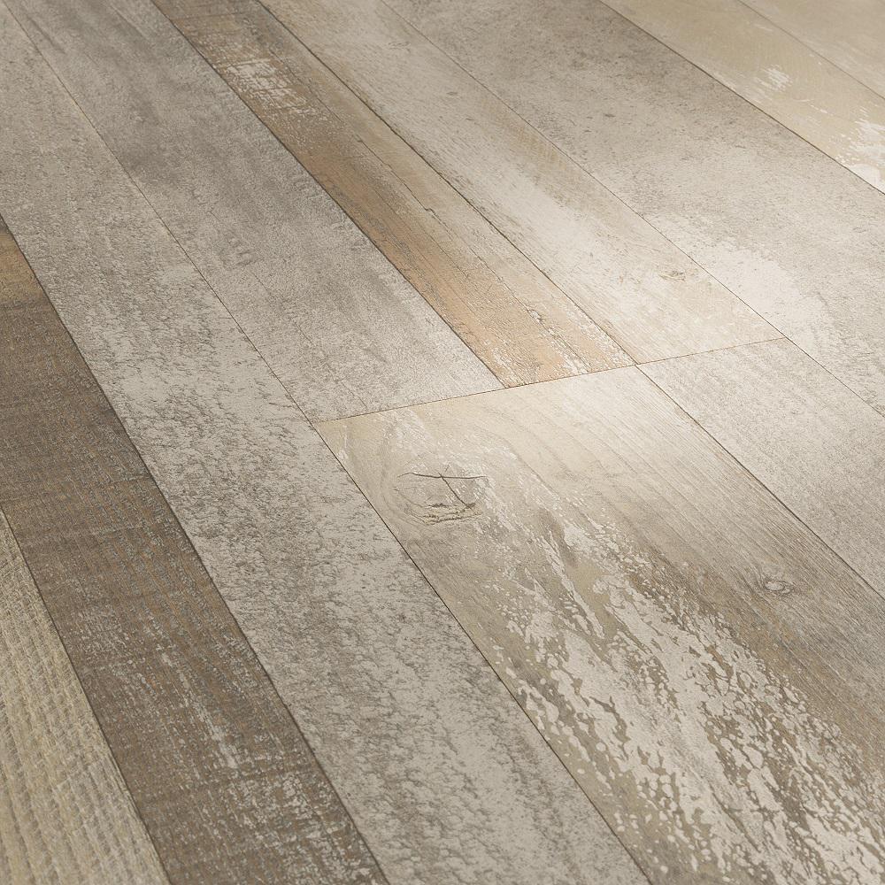 Pergo Outlast+ Waterproof Dockside Grey Oak 10 mm T x 7.48 in. W x 54.33 in. L Laminate Flooring (16.93 sq. ft. / case)