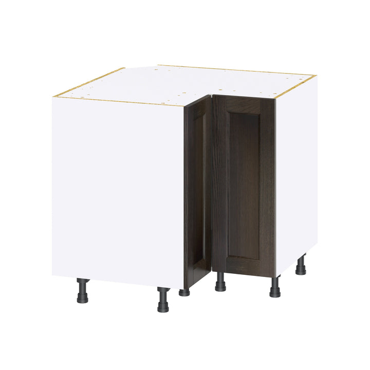 Hugo&Borg Montclaire 36-in W x 34.5-in H x 36-in D Wood L-shaped Corner Base Fully Assembled Cabinet (Recessed Panel Shaker Style)