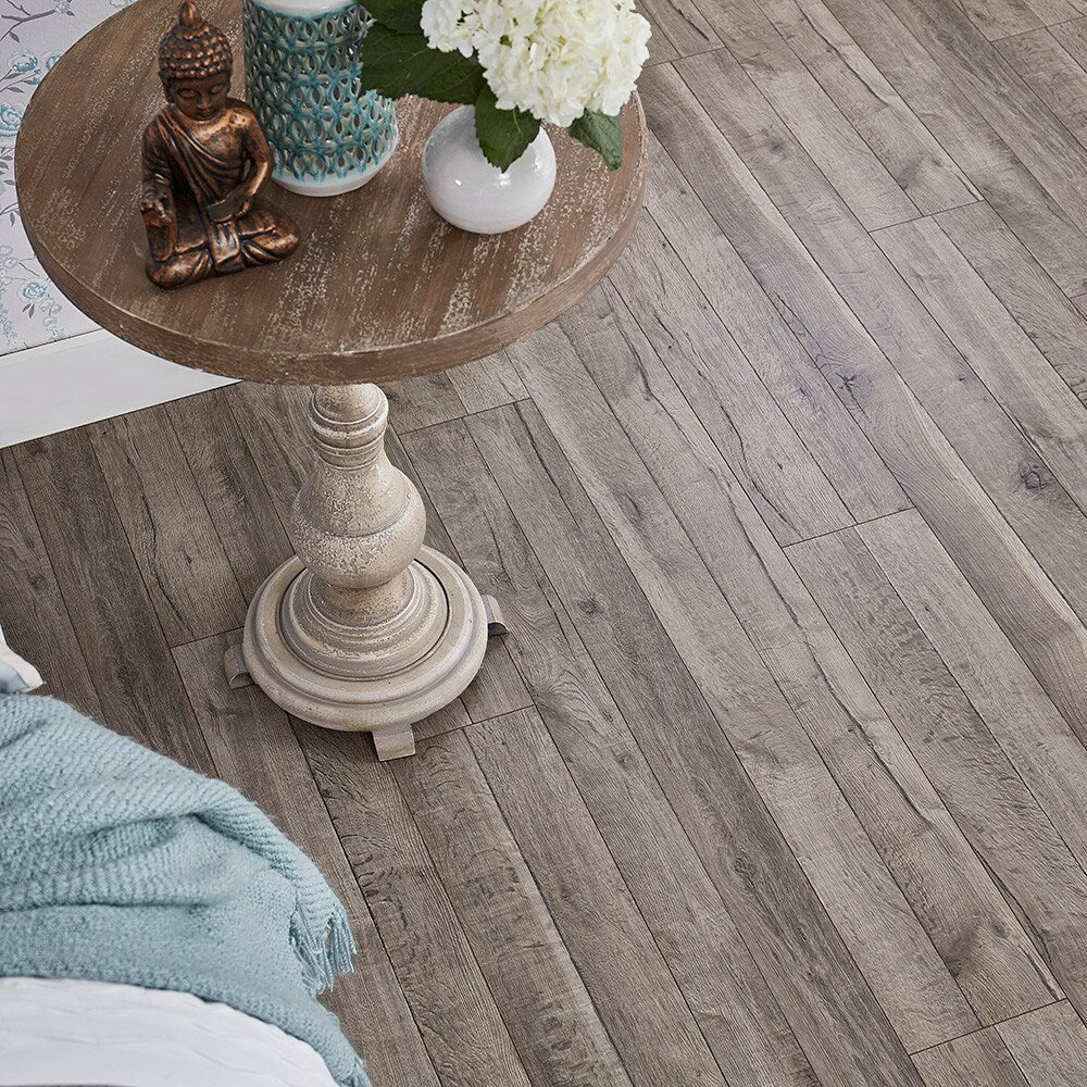 Pergo Portfolio WetProtect Westover Oak Waterproof Laminate Flooring Sample