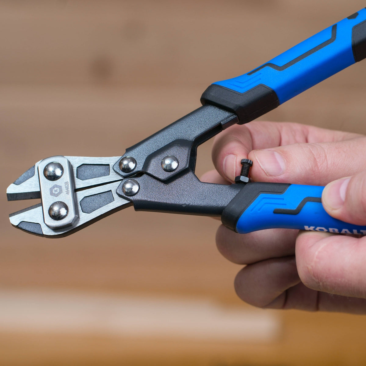 Kobalt 8-in Bolt Cutters, Chrome-Molybdenum Steel Jaws