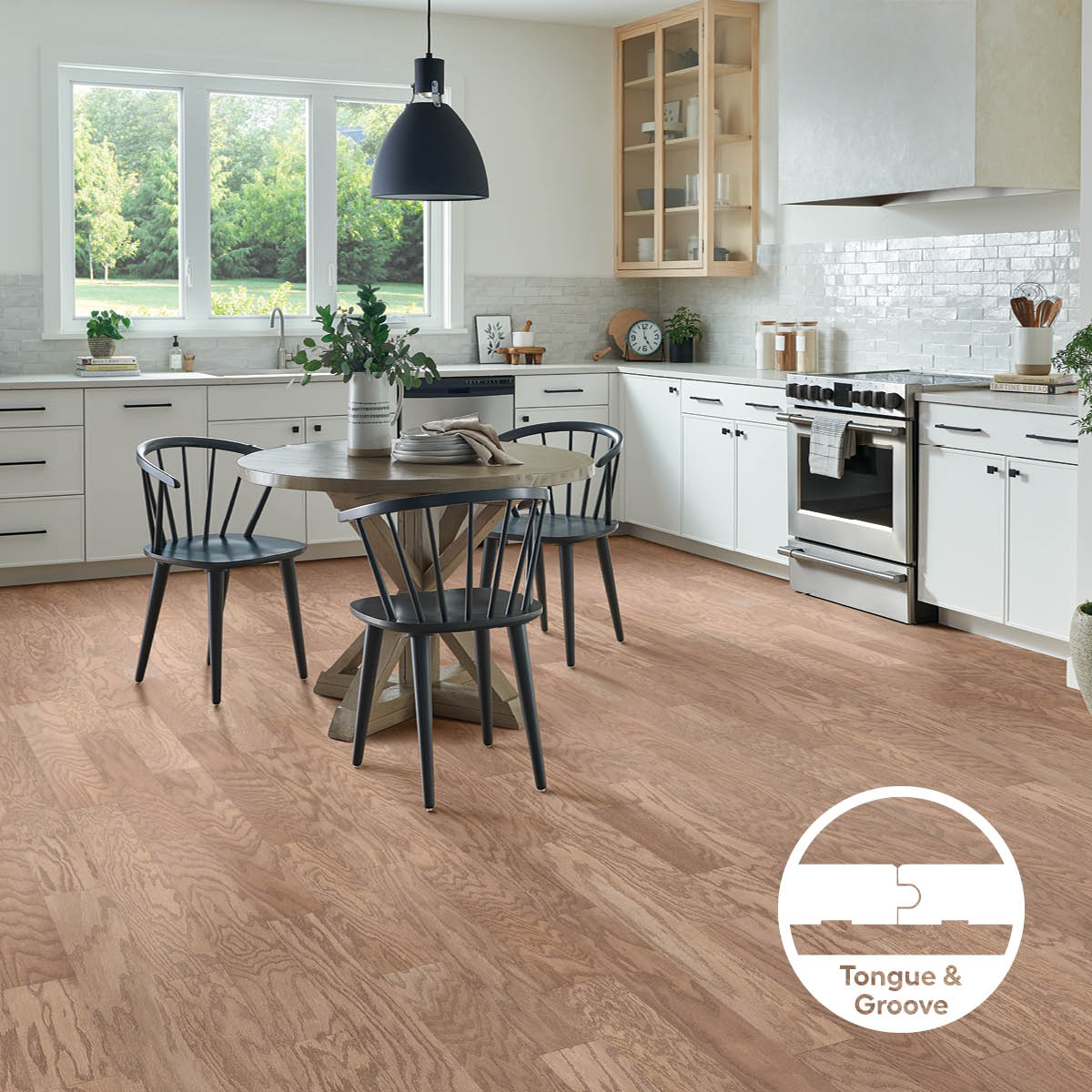 Bruce Frisco Good Natured Red Oak 5-in W x 3/8-in T x Varying Length Smooth/Traditional Engineered Hardwood Flooring (41.5-sq ft / Carton)
