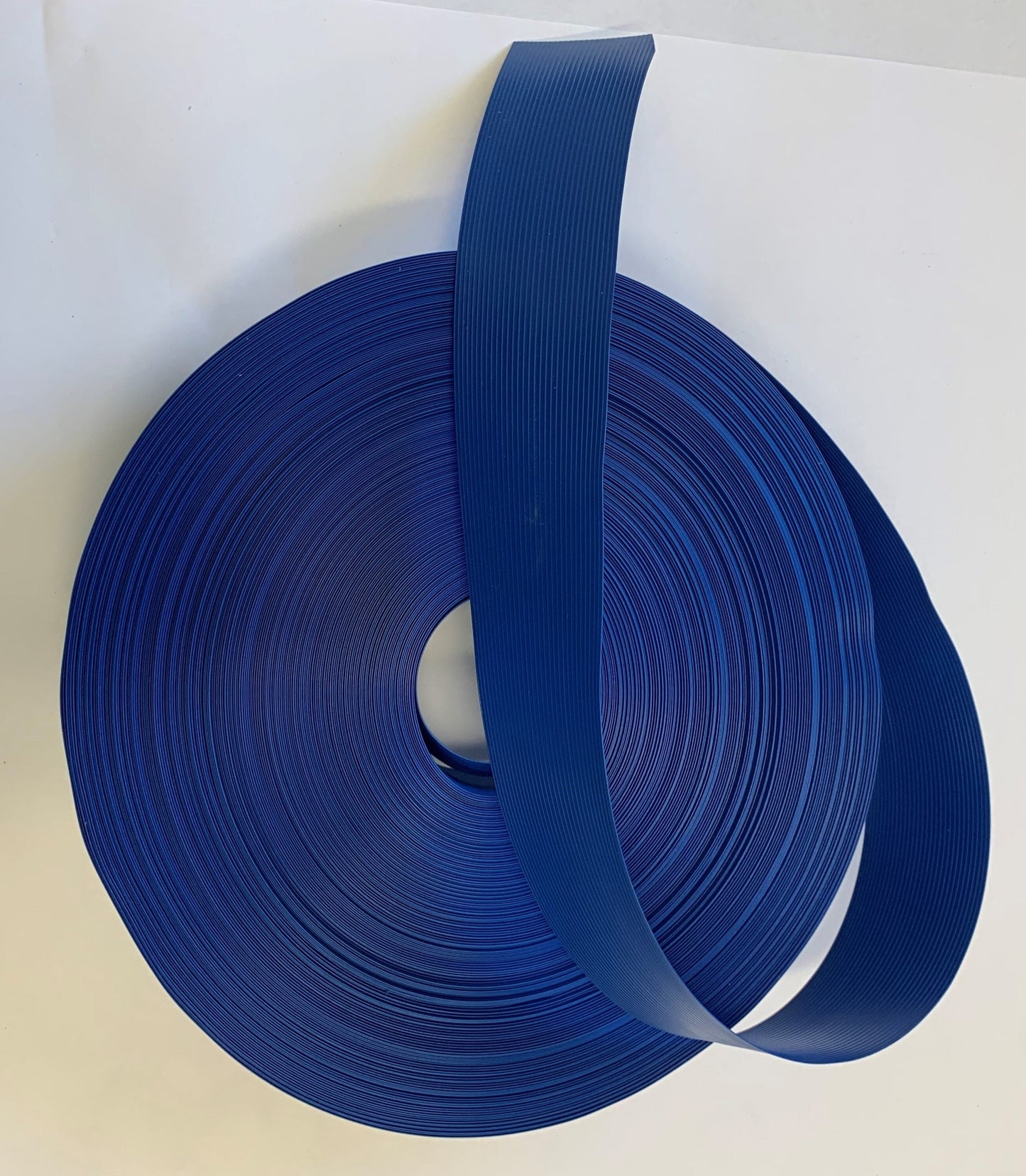 Pexco 2-in H x 250-ft W Royal Blue Ldpe Weave Chain Link Fence Slat