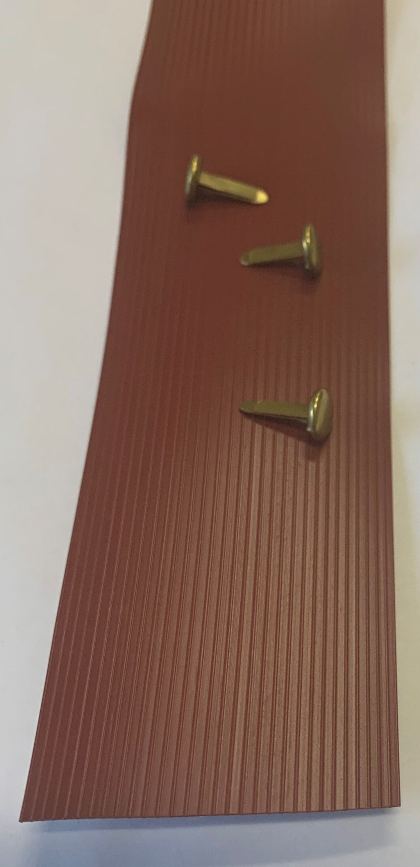 Pexco 1-3/8-in W Redwood Ldpe Chain Link Fence Slat