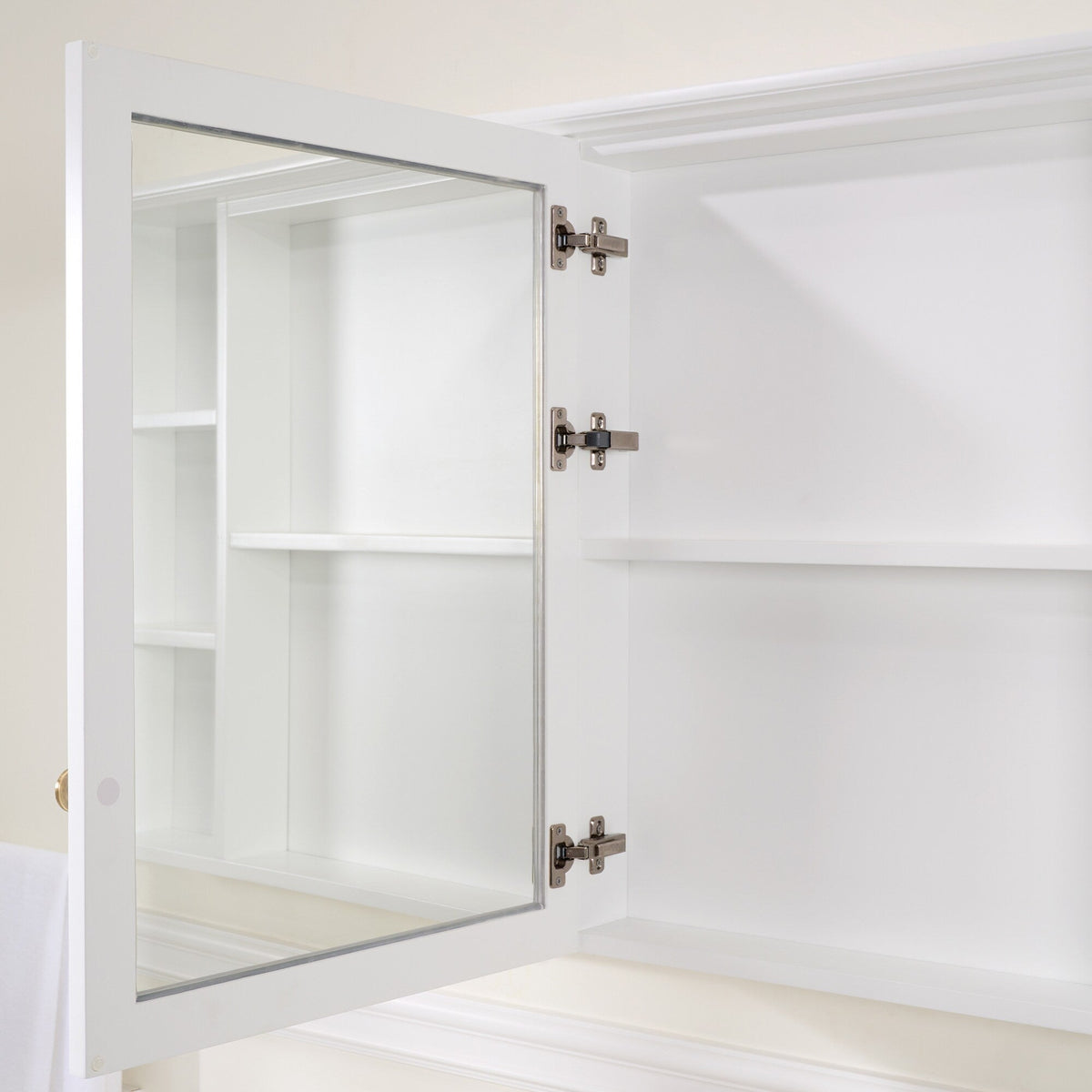 Forclover 42-in x 30-in Surface Mount White Mirrored Soft Close Medicine Cabinet