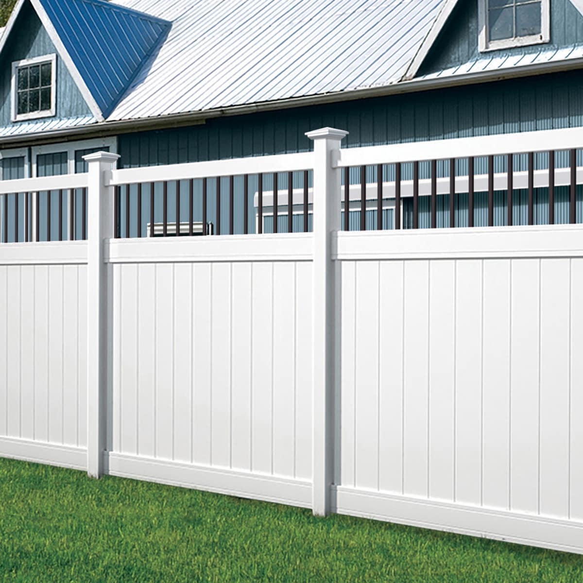 Outdoor Essentials Lakewood 6-ft H x 6-ft W White Privacy Vinyl Baluster Top Fence Panel (Unassembled)