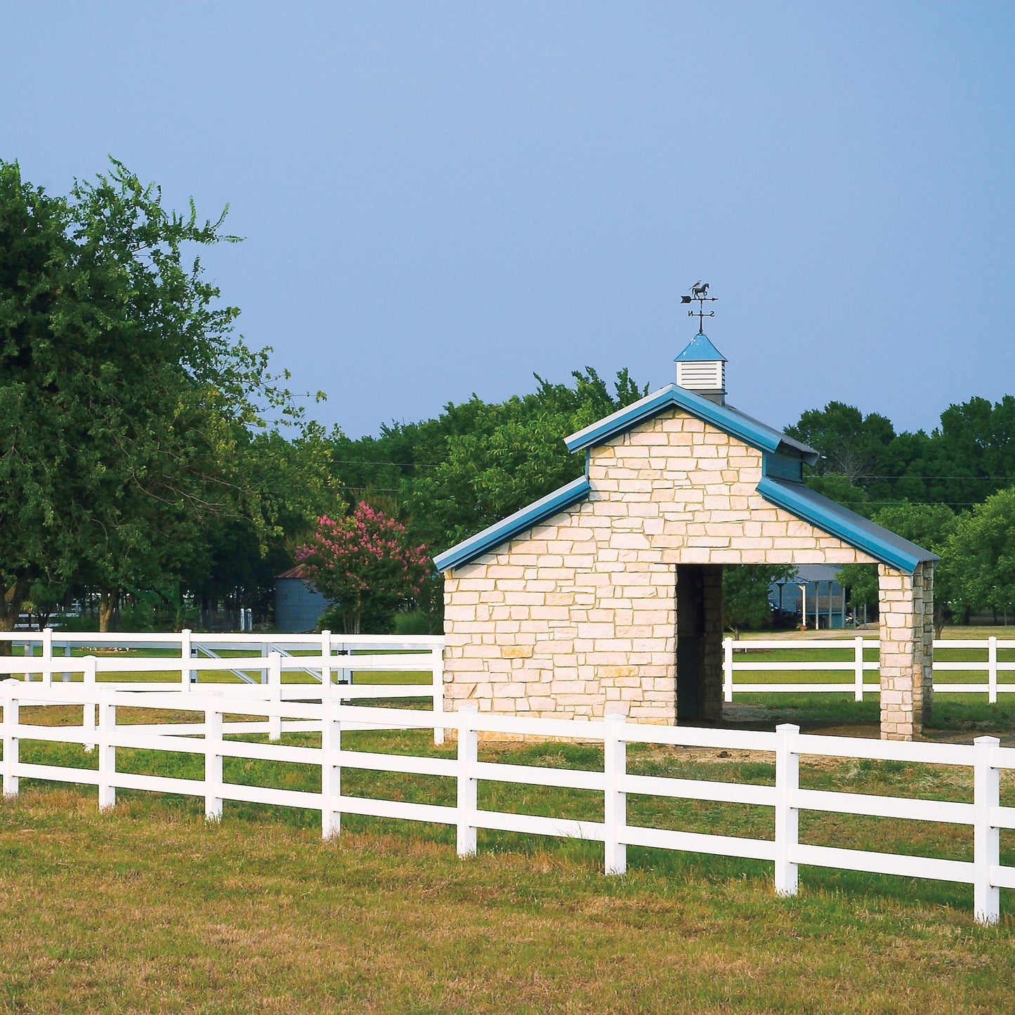 Outdoor Essentials Ranch 3-Rail 7-ft H x 5-in W White Vinyl Line Fence Post (Unassembled)