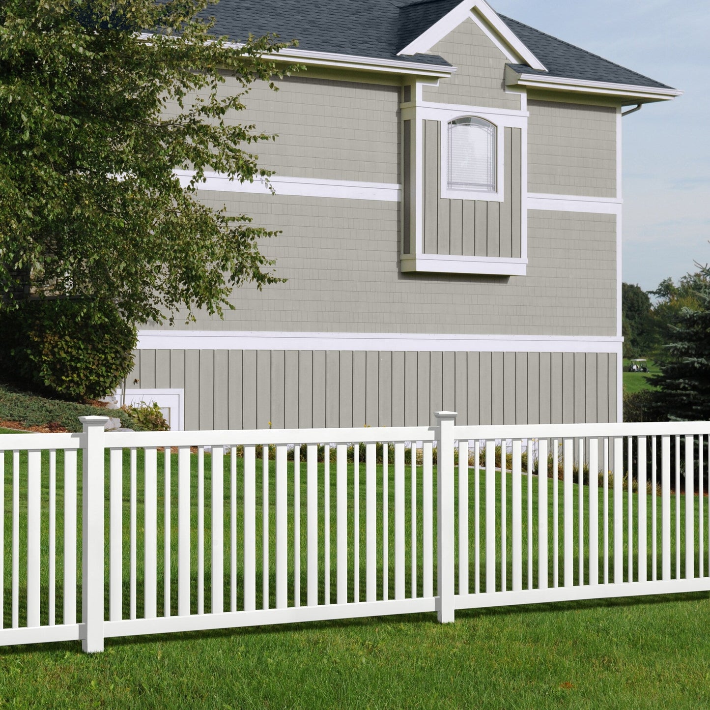 Outdoor Essentials Evanston 4-ft H x 8-ft W White Vinyl Flat-top Fence Panel (Unassembled)
