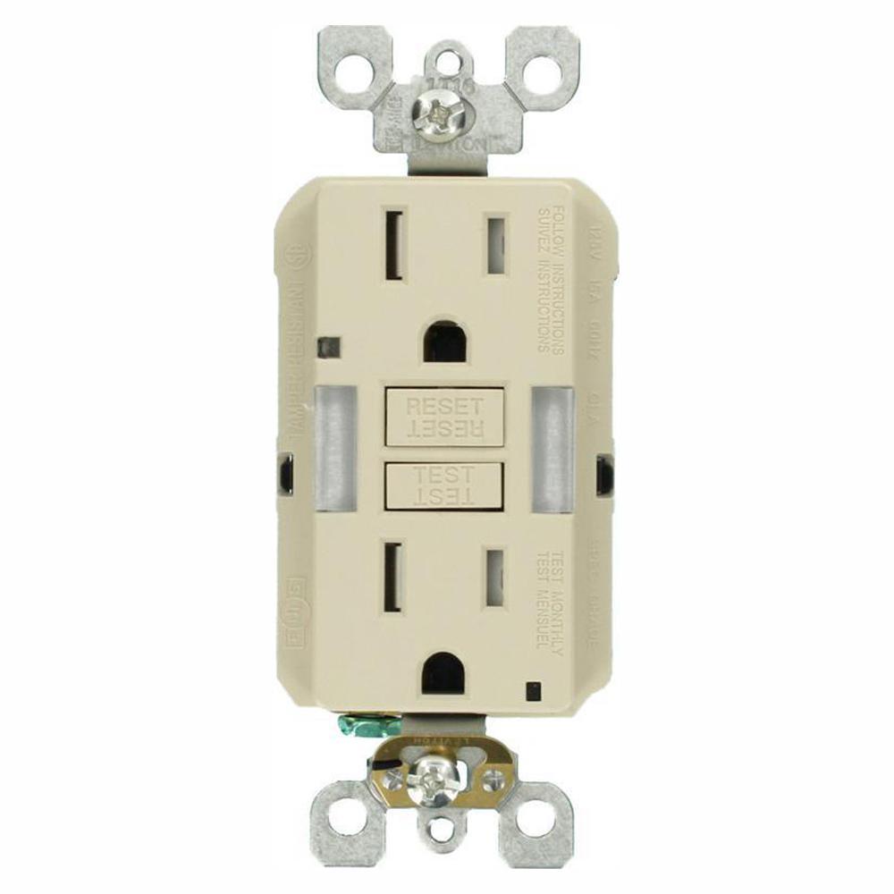 15 Amp Self-Test SmartlockPro Combo Duplex Guide Light and Tamper Resistant GFCI Outlet, White - Super Arbor