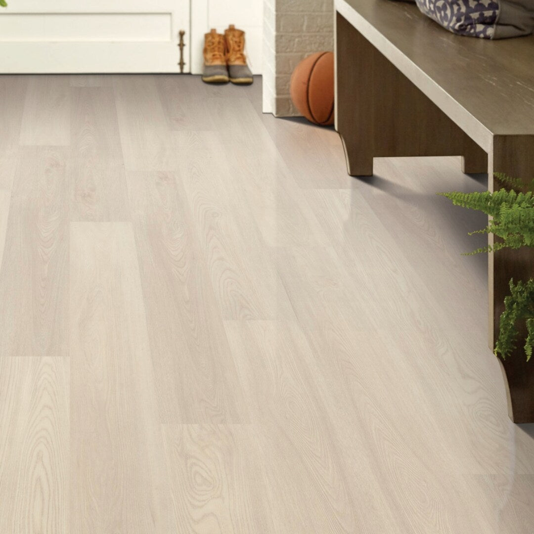 Shaw Newcastle Lancet Oak 7-in Wide x 4-4/5-mm Thick Waterproof Interlocking Luxury Vinyl Plank Flooring (18.68-sq ft)