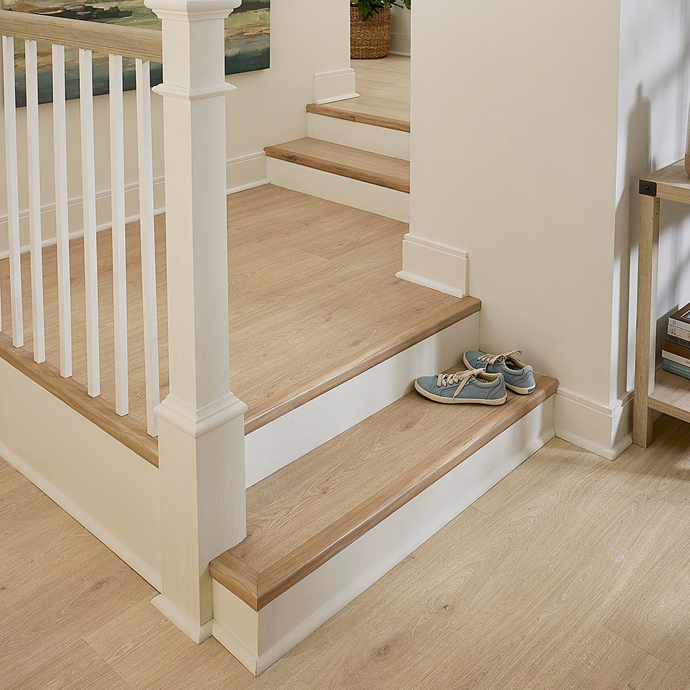 Pergo EverCraft Denali Peak Oak Waterproof Hybrid Flooring