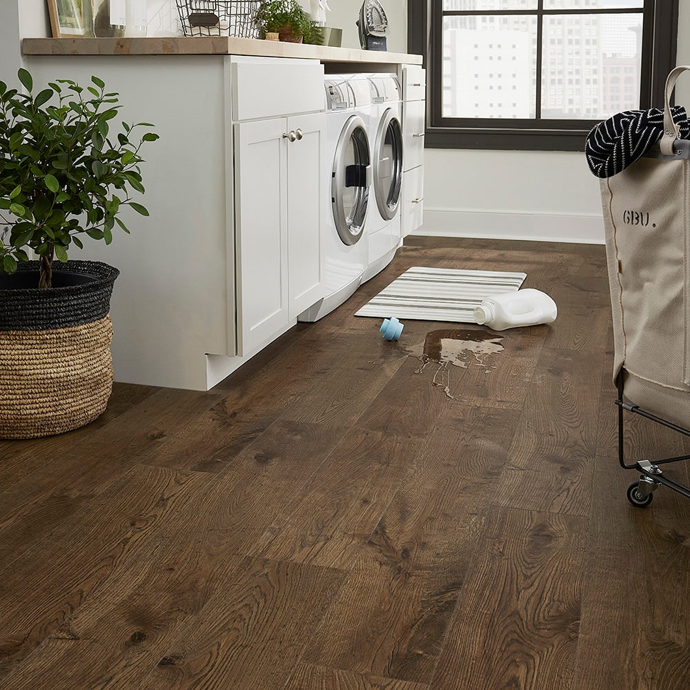 Pergo EverCraft Sonoma Trail Oak Brown Waterproof Hybrid Resilient Flooring Sample