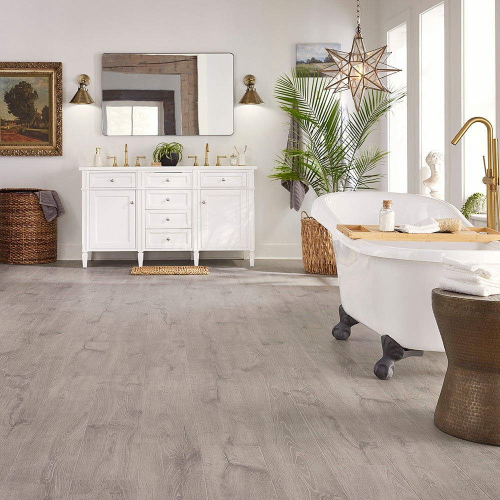 Pergo EverCraft Falls Trail Oak Gray Waterproof Flooring 27-sq ft