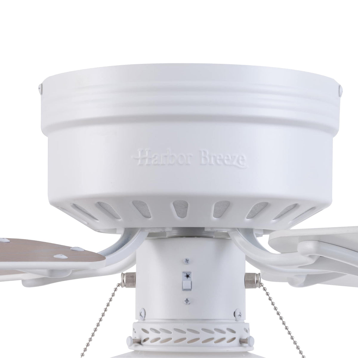 Harbor Breeze Armitage 42-in White LED Indoor Flush Mount Ceiling Fan (4-Blade)