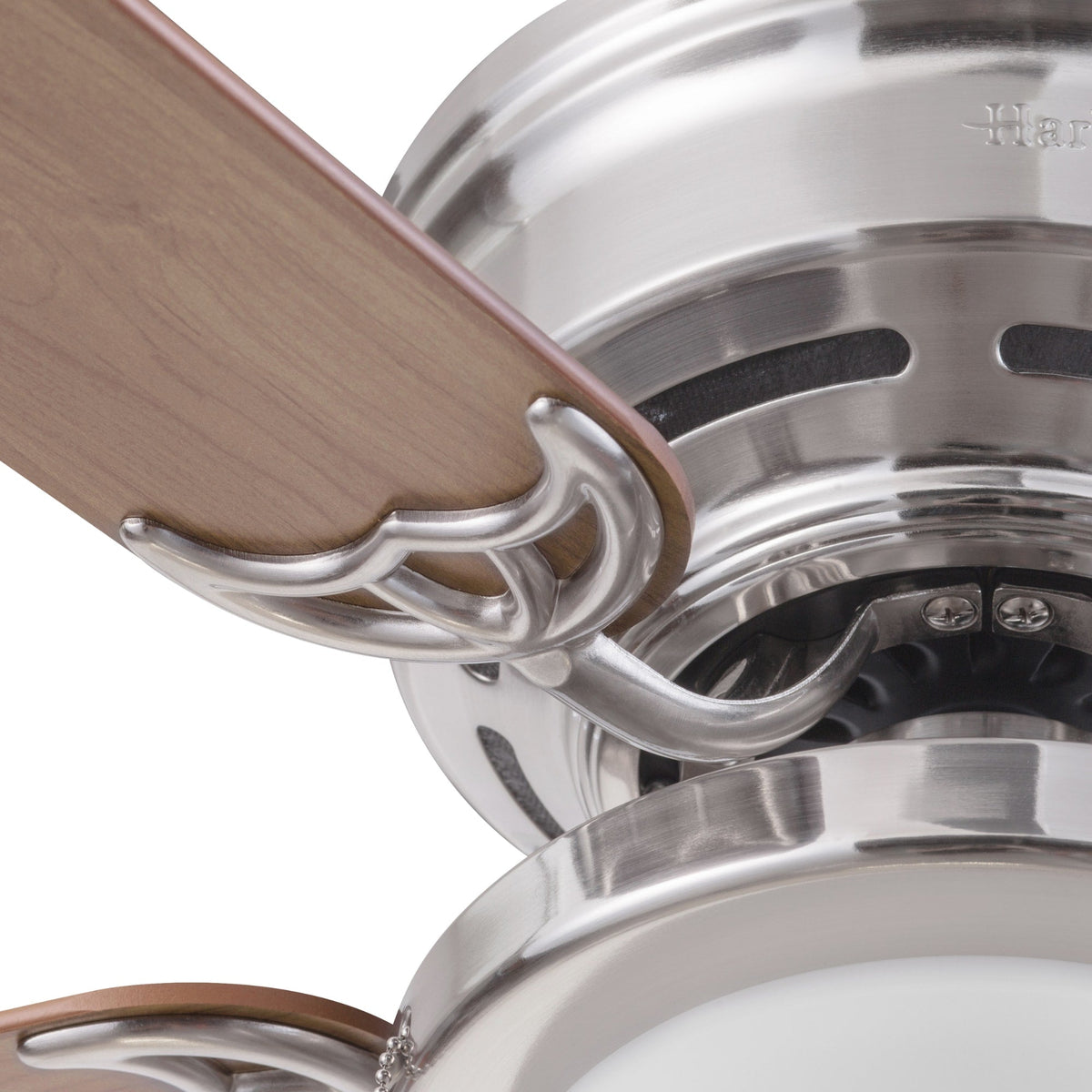 Harbor Breeze Armitage 52-in Brushed Nickel LED Indoor Flush Mount Ceiling Fan with Light, 5-Blade