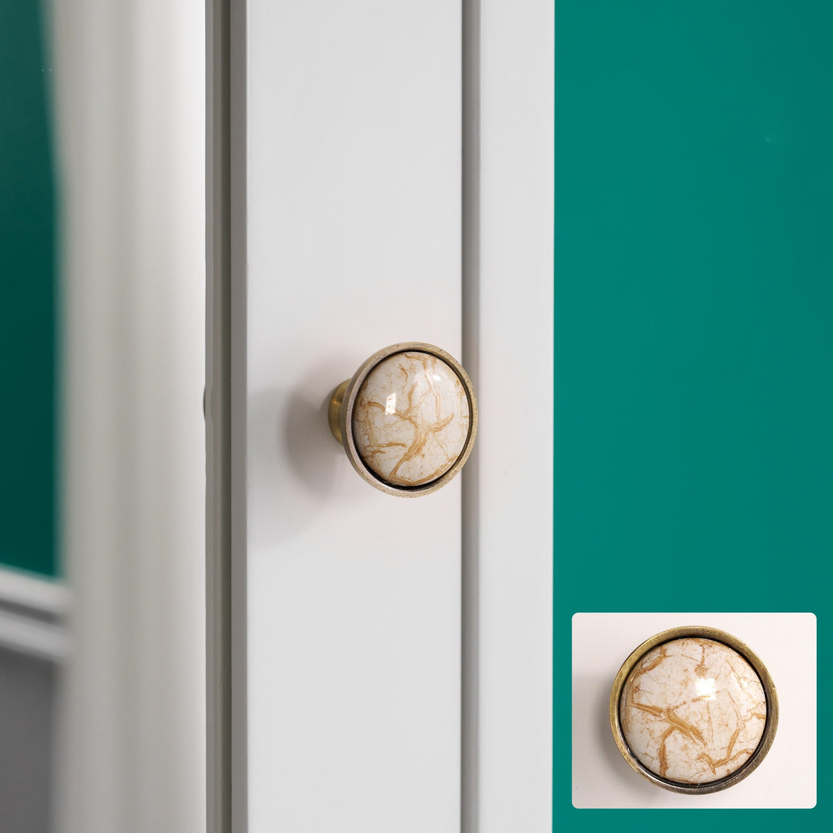 WELLFOR GRACE Solid Wood 24-in x 30-in Surface Mount White Mirrored Soft Close Medicine Cabinet