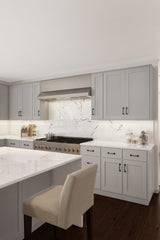 RELIABILT Parkstone 21-in W x 34.5-in H x 24-in D Grey 3-Drawer Base Fully Assembled Plywood Cabinet (Flat Panel Style)