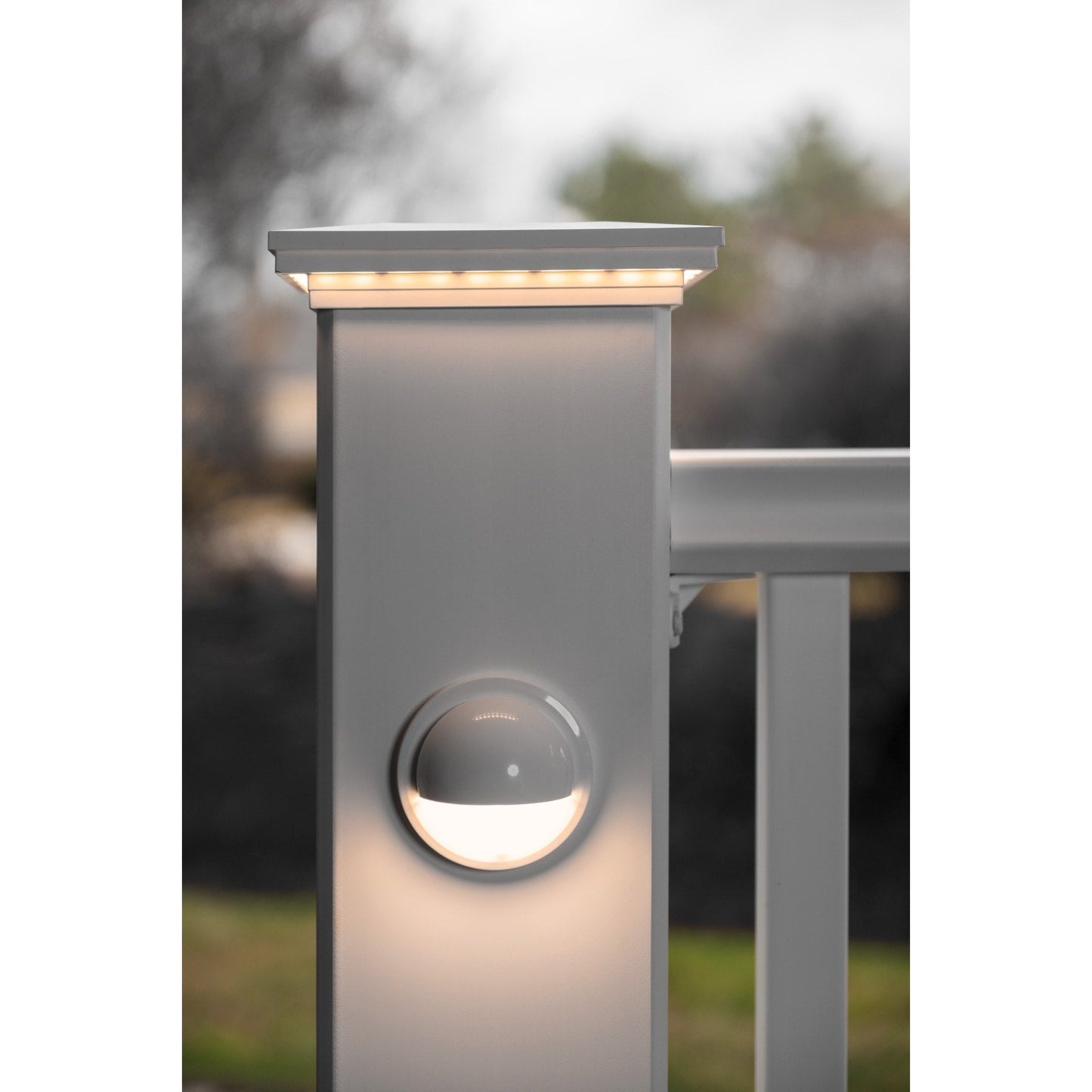 Fiberon 5-in x 5-in 35-Lumen 0.4-Watt Simply Brown Low Voltage Hardwired LED Outdoor Post Cap Light (3000)
